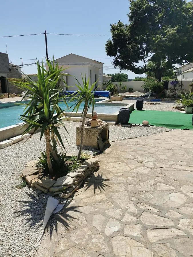 Guest house Sous Le Tilleul Saint-Martin-de-Crau France